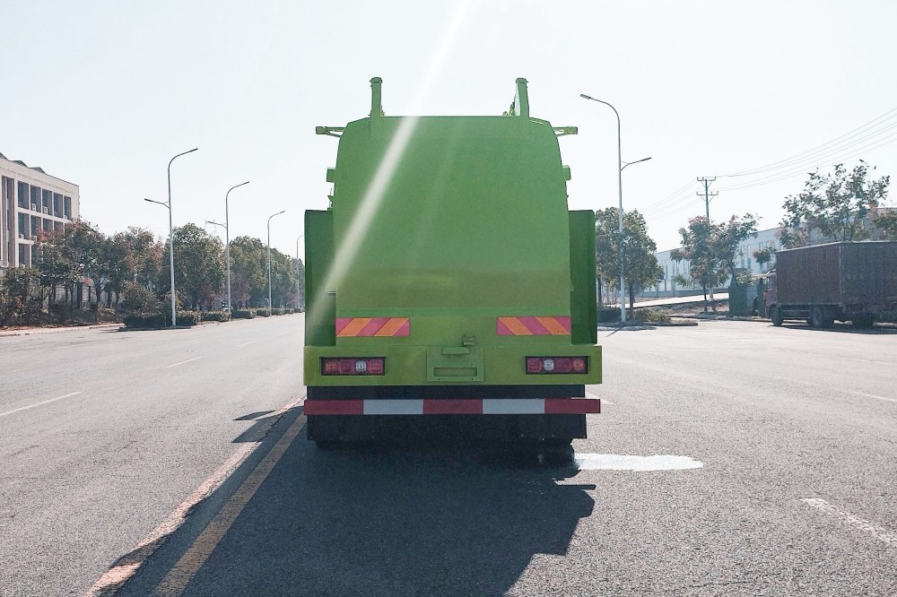 Pure electric swill garbage truck
