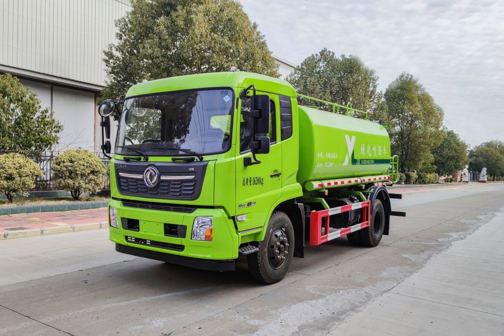 Greening sprinkler truck
