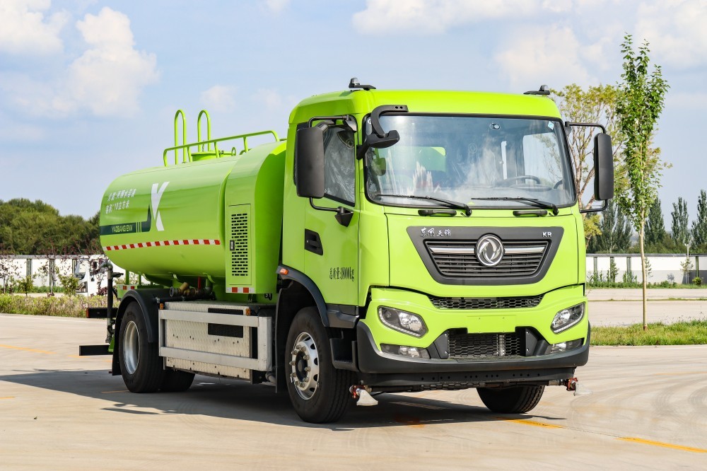 Pure electric green sprinkler truck