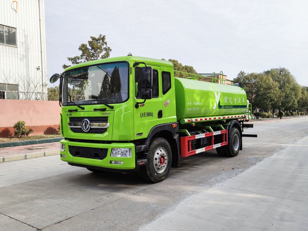 Greening sprinkler truck