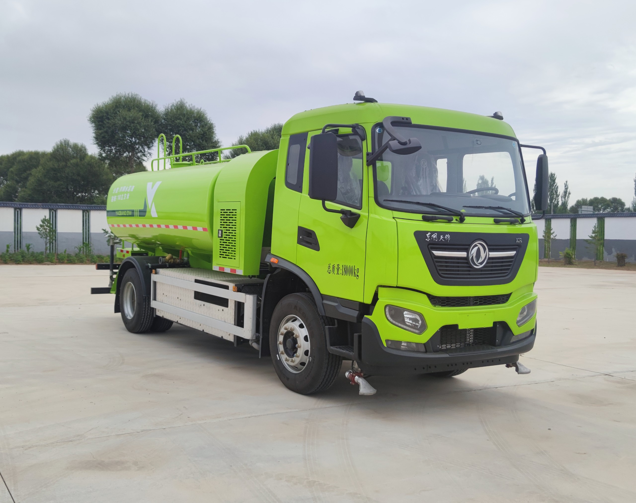 Pure electric sprinkler truck