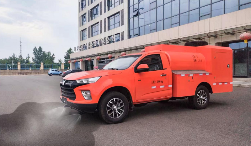 Pickup fire sprinkler truck