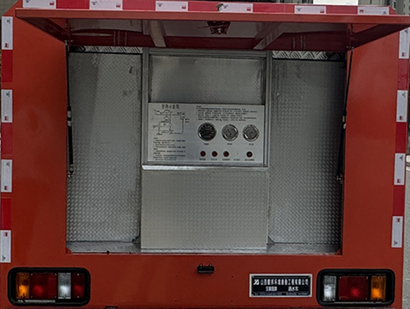 4-ton pickup truck fire truck
