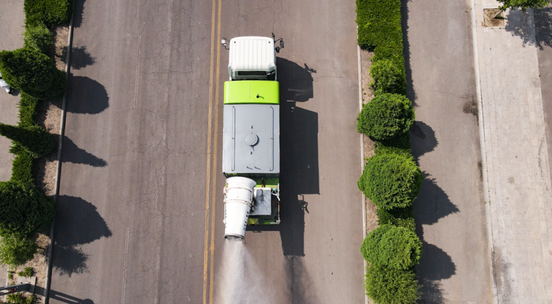 Yaobang Environmental Protection Green Spraying Vehicle