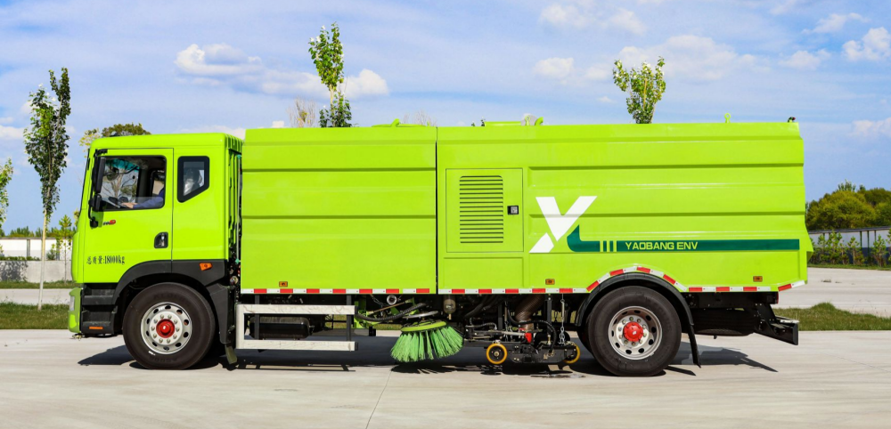 18 ton road sweeper
