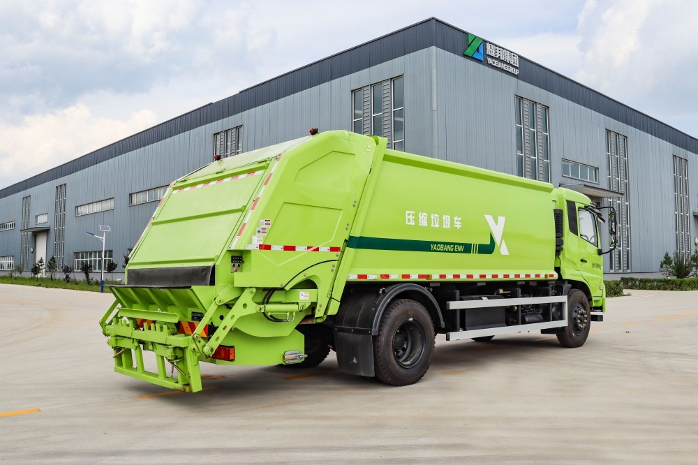 Garbage compression transportation compactor
